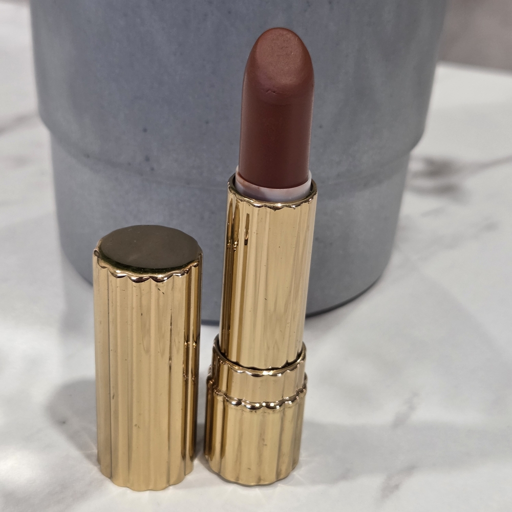 Estee Lauder Rich Brown Lipstick